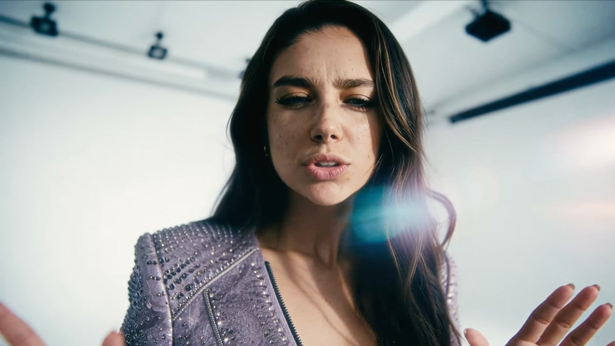 Image for AI performer Tilly Norwood debuts in a music video answering her critics