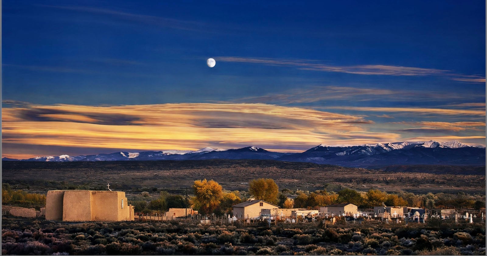 Image for Gallery owner defends selling an AI colour version of Ansel Adams' Moonrise