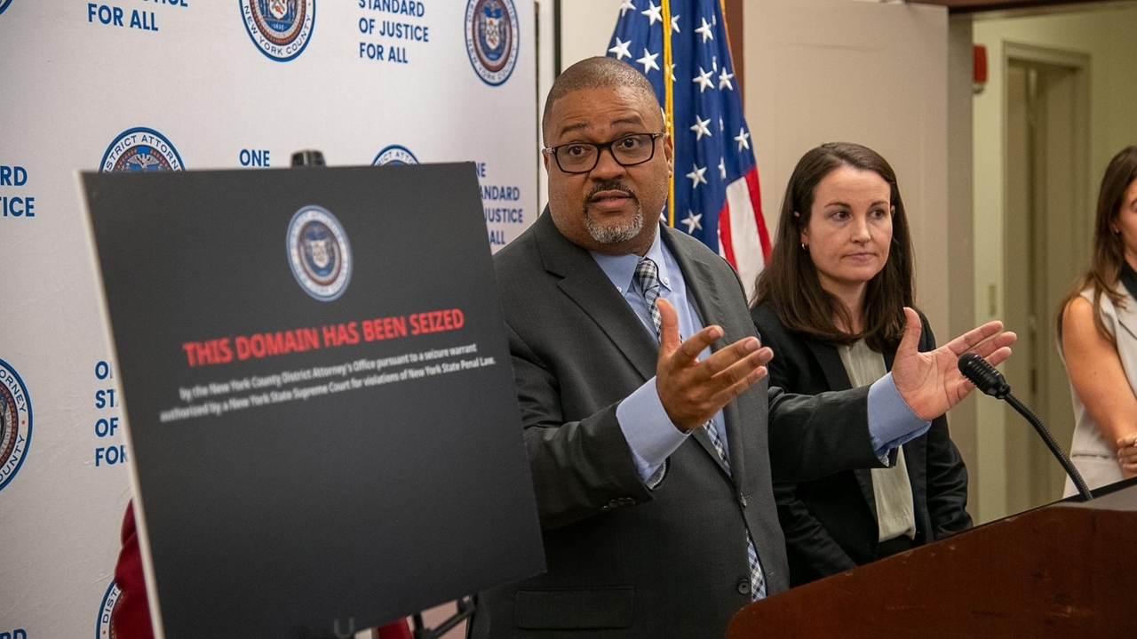 Image for Manhattan DA seizes 12 deepfake porn sites that faked videos of about 1,200 people, mostly celebrities