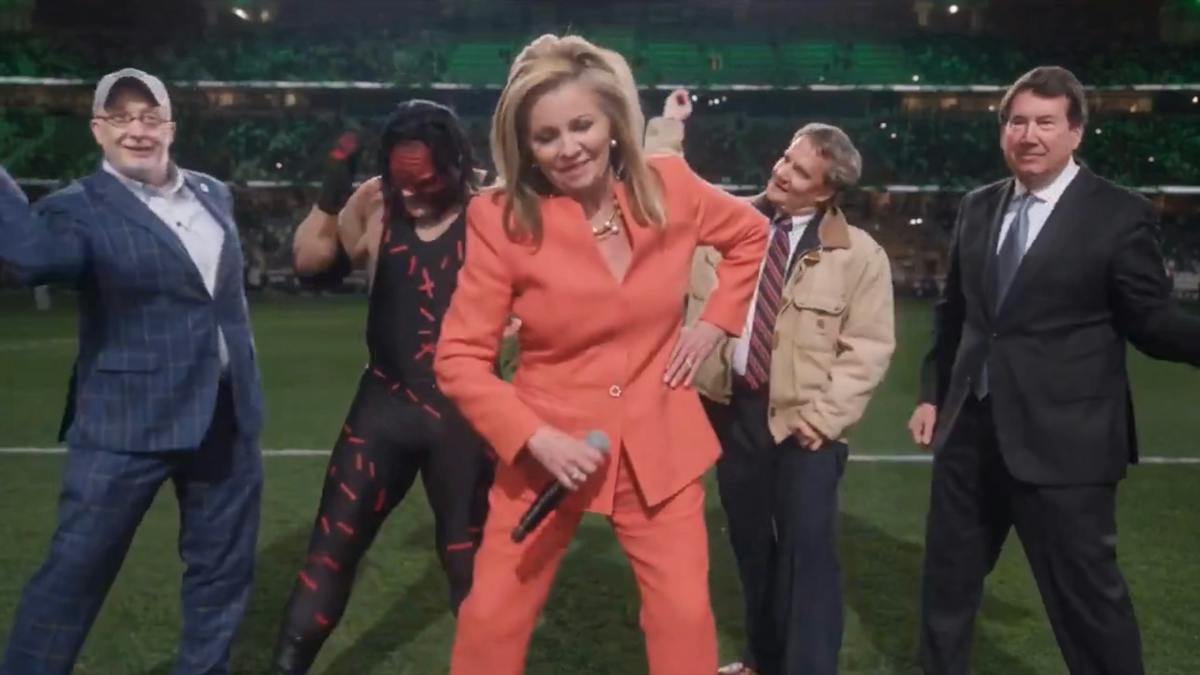 Lead image on The Daily Wire's report of Blackburn's response