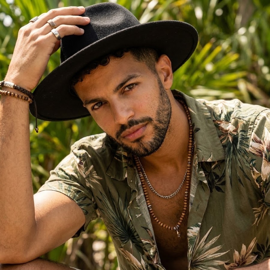 Portrait of Thiago Navarro Music