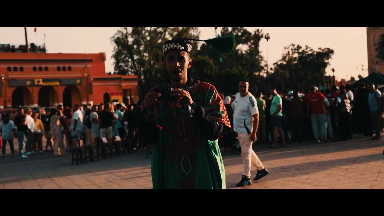 Still from magique