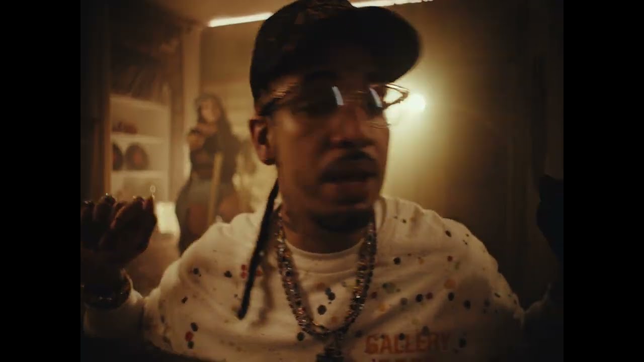 Still from RUBBERZ